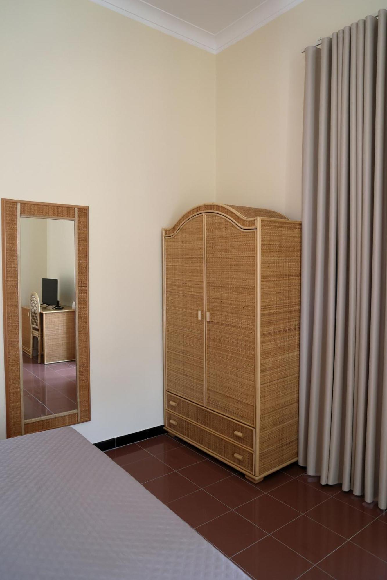 Hotel Della Piazza Пиццо Экстерьер фото